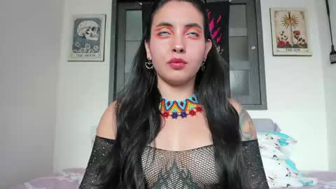 Zaren online show from April 23, 9:39 pm