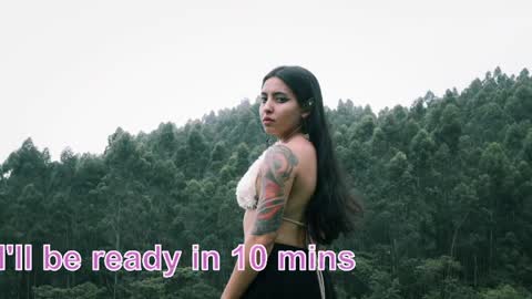 Snapshot of saucy_zaren chatting on May 23, 8:35 pm Zaren online show from May 23, 8:35 pm