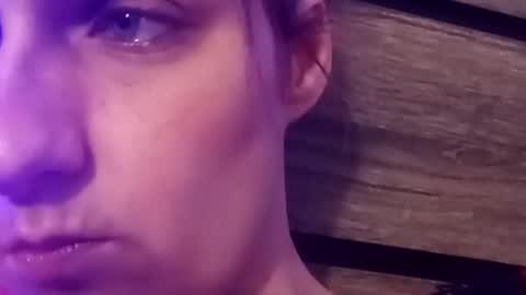 SnowBunny online show from December 21, 1:21 pm