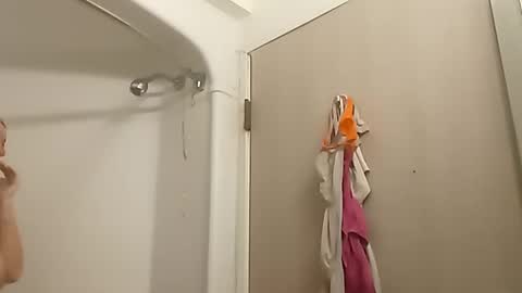 SnowBunny online show from January 19, 12:49 am