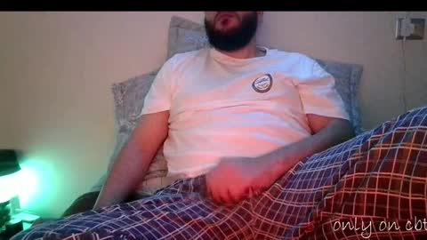 Snapshot of saucybonjo chatting on February 13, 12:57 am Ben online show from February 13, 12:57 am