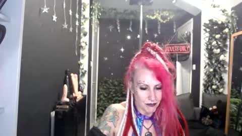 SaucySky online show from March 20, 9:41 pm