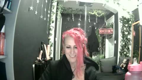 SaucySky online show from April 23, 10:56 pm