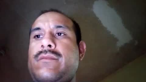 Snapshot of saul73273 chatting on May 26, 12:23 pm saul73273 online show from May 26, 12:23 pm