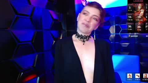 Snapshot of sauvage_lilith chatting on May 1, 3:44 am lilith online show from May 1, 3:44 am