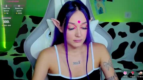 Snapshot of savage_lust_ chatting on September 10, 4:34 am Ariel online show from September 10, 4:34 am