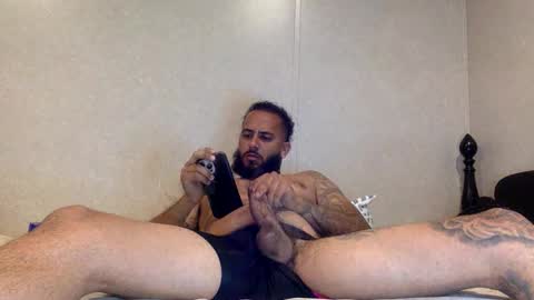 savagebullxxx online show from April 26, 2:42 am