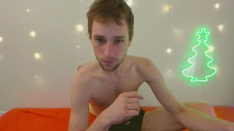 Snapshot of savak_hottie chatting on January 20, 9:53 pm Savak Laakem online show from January 20, 9:53 pm