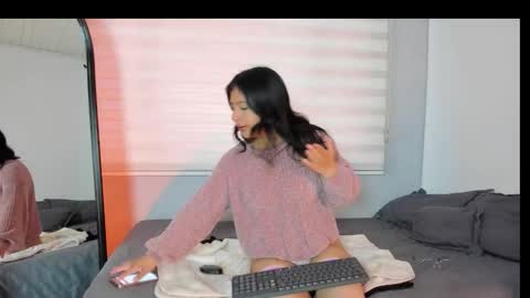 Snapshot of savannah_cameron chatting on October 14, 2:29 pm Savannah online show from October 14, 2:29 pm