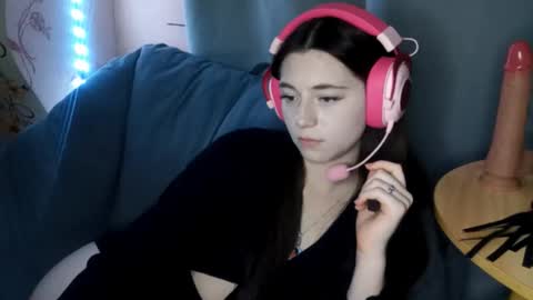 Snapshot of savannasotos chatting on October 29, 3:25 pm Sophie online show from October 29, 3:25 pm