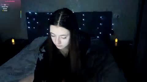 Snapshot of savannasotos chatting on November 7, 3:23 pm Sophie online show from November 7, 3:23 pm