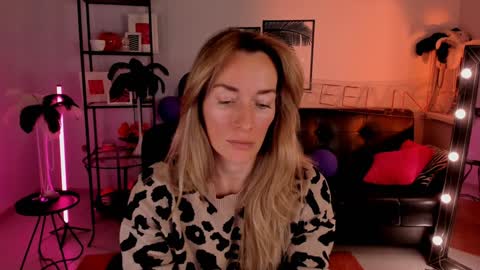 save the qween online show from January 23, 5:56 am