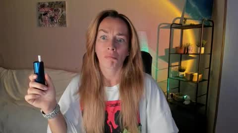 save the qween online show from September 12, 11:21 am