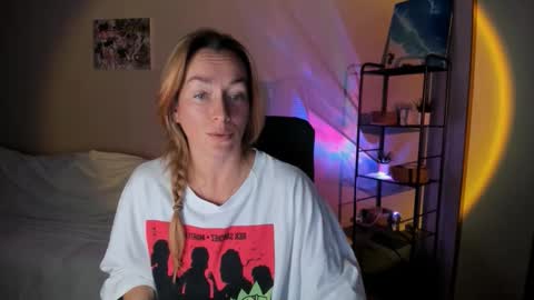 save the qween online show from October 9, 1:09 pm