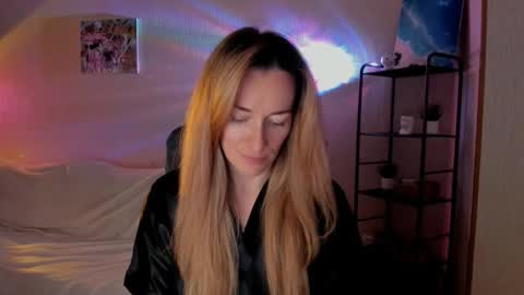 save the qween online show from November 17, 10:32 am