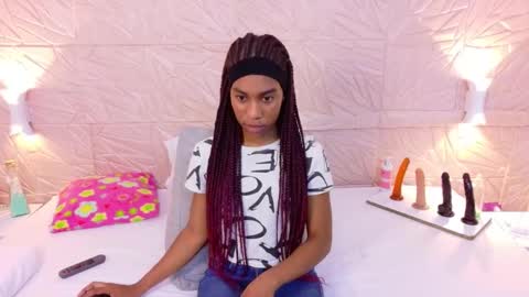 savory_pussy18 online show from October 2, 2:13 pm