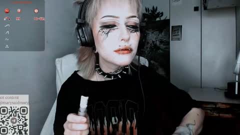 pronoun she. name Mary. age 21. online show from September 13, 11:26 pm