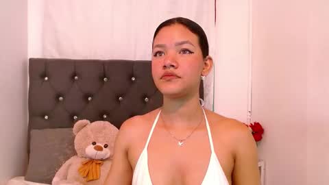 saykimmy online show from December 2, 3:01 am