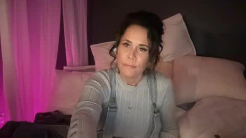 Good Girls Say Please...and Thank You online show from January 22, 6:20 am