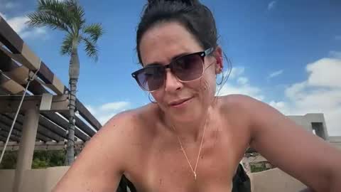 Good Girls Say Please...and Thank You online show from February 26, 7:46 pm