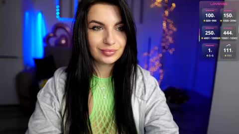 Valeria Swarowskaya online show from December 17, 1:11 am