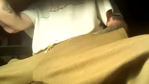 Snapshot of sbamx chatting on November 20, 2:12 am Sbamx online show from November 20, 2:12 am