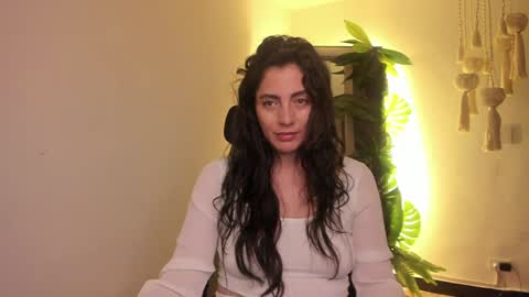 Snapshot of scalertt__steel_ chatting on January 3, 1:47 pm Venus online show from January 3, 1:47 pm