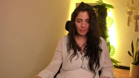 Snapshot of scalertt__steel_ chatting on January 9, 8:01 pm Venus online show from January 9, 8:01 pm