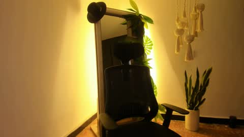 Snapshot of scalertt__steel_ chatting on February 17, 2:26 pm Venus online show from February 17, 2:26 pm