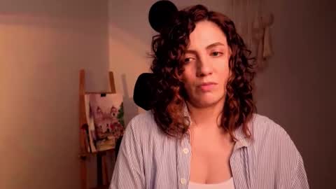 Venus online show from February 15, 5:31 pm