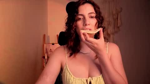 Venus online show from March 15, 2:23 pm