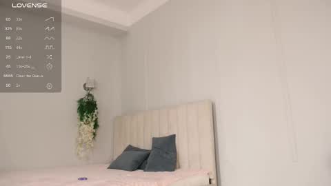 scamelia online show from September 16, 6:36 am