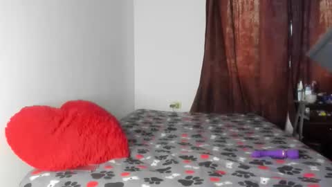 Snapshot of scar_and_master chatting on September 28, 8:14 pm scar y sebas online show from September 28, 8:14 pm