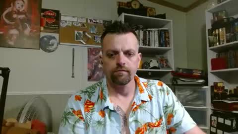 Snapshot of scarecrow2wm chatting on November 24, 2:44 am Kent Clark online show from November 24, 2:44 am