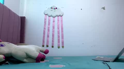 Snapshot of scarle222421 chatting on December 4, 10:08 pm scarle222421 online show from December 4, 10:08 pm