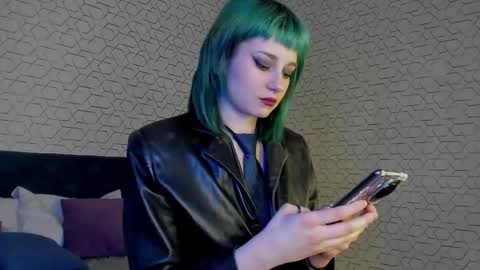 Emmy online show from April 23, 9:41 am