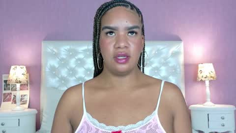 Snapshot of scarleett_fox_ chatting on May 12, 5:26 am Scartlett online show from May 12, 5:26 am