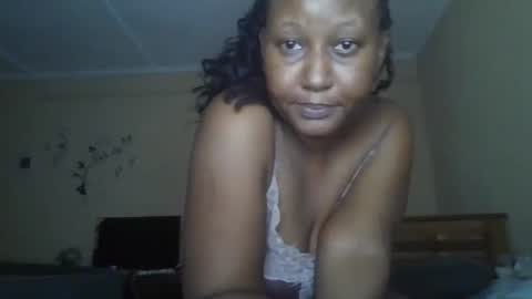 scarlet_25142359 online show from October 4, 9:57 pm