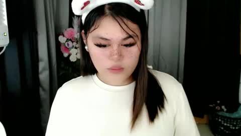 scarlet_enchantressxxx online show from March 12, 1:23 am