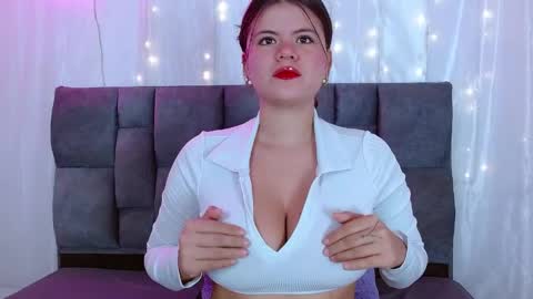 scarlet_sexy12 online show from April 22, 3:57 pm
