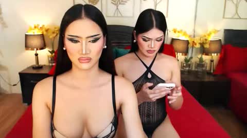 Scarlet online show from May 20, 7:03 am
