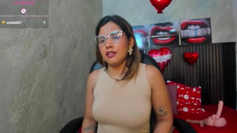 Scarlet online show from February 14, 1:30 pm