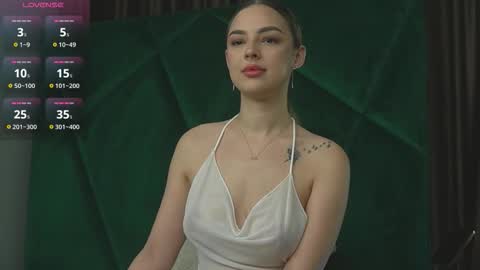 Snapshot of scarletcoles chatting on October 3, 10:40 pm Scarlet online show from October 3, 10:40 pm