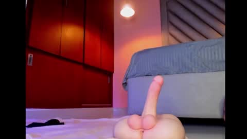 Snapshot of scarletdavis_ chatting on January 22, 7:57 am Scarlet Dayana online show from January 22, 7:57 am