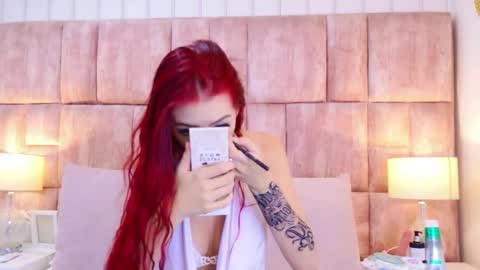 Scarlet Fooxs online show from April 23, 11:53 am