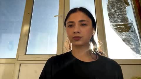 Mary online show from March 13, 1:29 pm