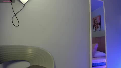 Scarlet  online show from February 28, 6:03 am