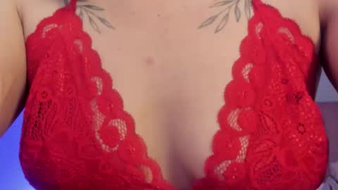 Scarlet  online show from March 7, 5:59 am