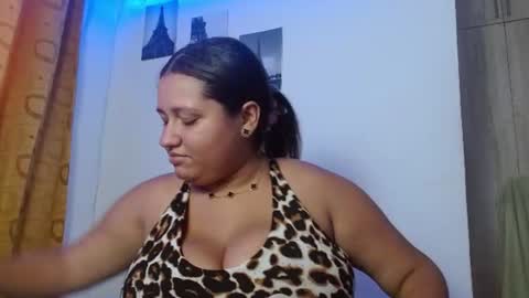 Snapshot of scarleth_69_ chatting on July 13, 4:54 pm scarleth_69_ online show from July 13, 4:54 pm