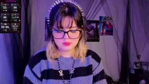 Snapshot of scarleth_shadow chatting on November 22, 12:09 am SCARLETH online show from November 22, 12:09 am